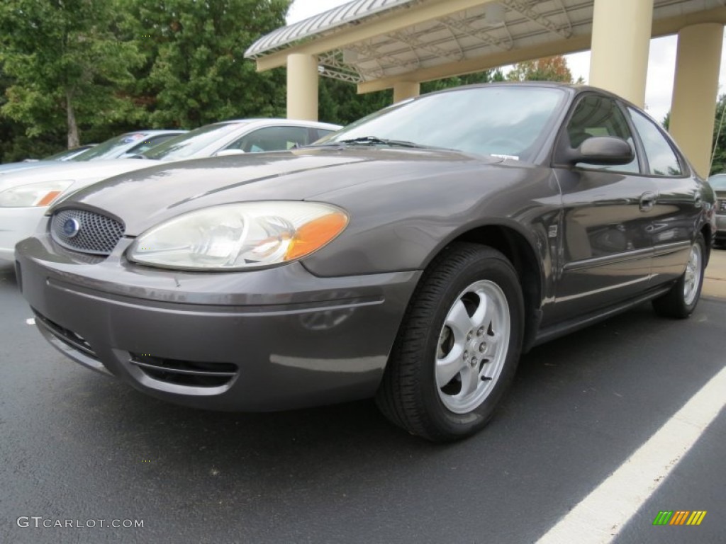 2004 Taurus SES Sedan - Dark Shadow Grey Metallic / Medium Parchment photo #1