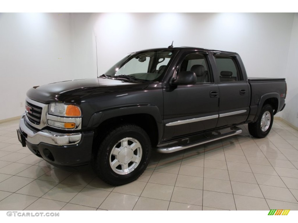 2005 Sierra 1500 SLT Crew Cab 4x4 - Carbon Metallic / Pewter photo #3