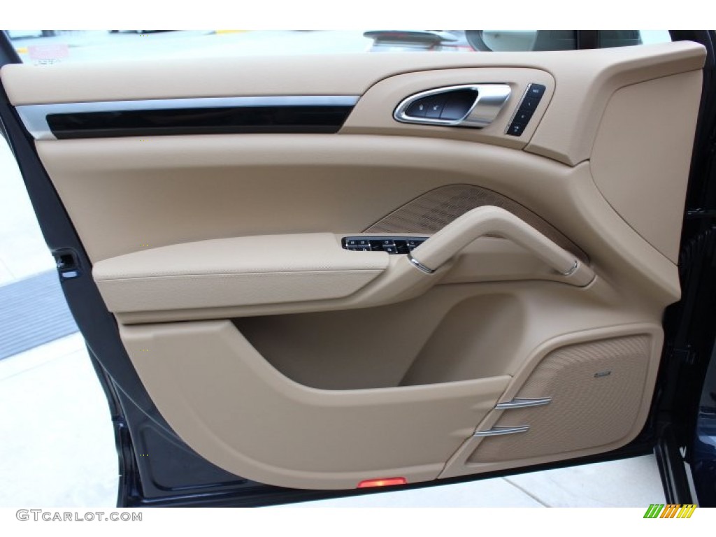 2014 Porsche Cayenne Standard Cayenne Model Luxor Beige Door Panel Photo #86909521