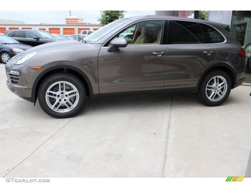 2014 Cayenne  - Umber Metallic / Luxor Beige photo #4