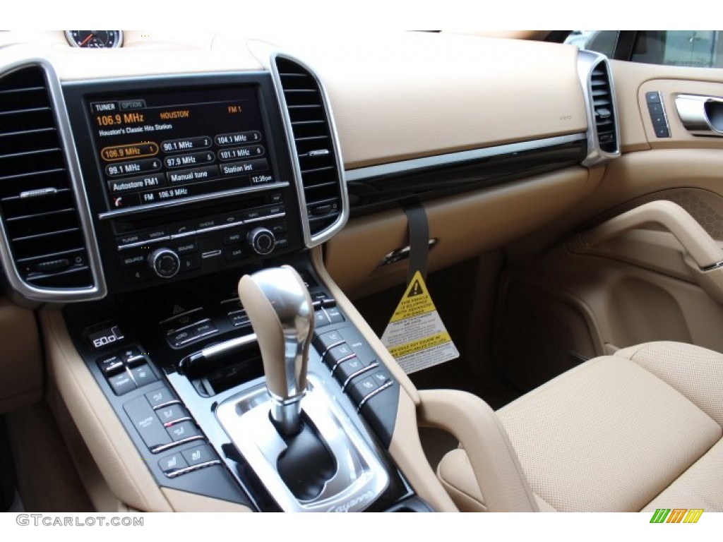 2014 Cayenne  - Umber Metallic / Luxor Beige photo #16