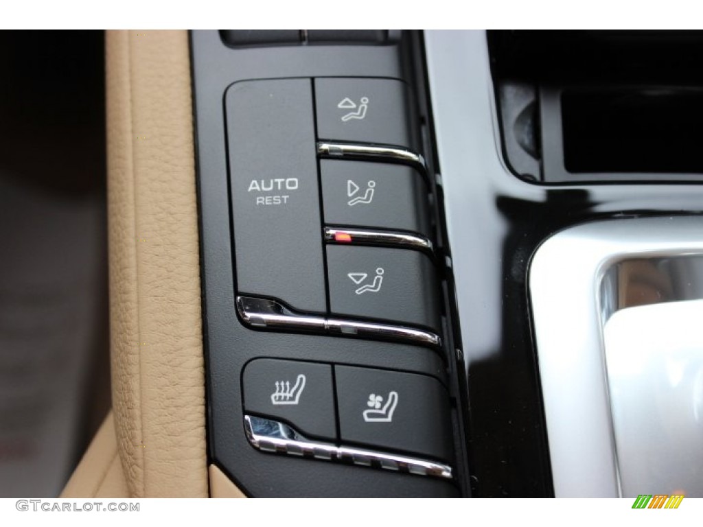 2014 Porsche Cayenne Standard Cayenne Model Controls Photo #86910637