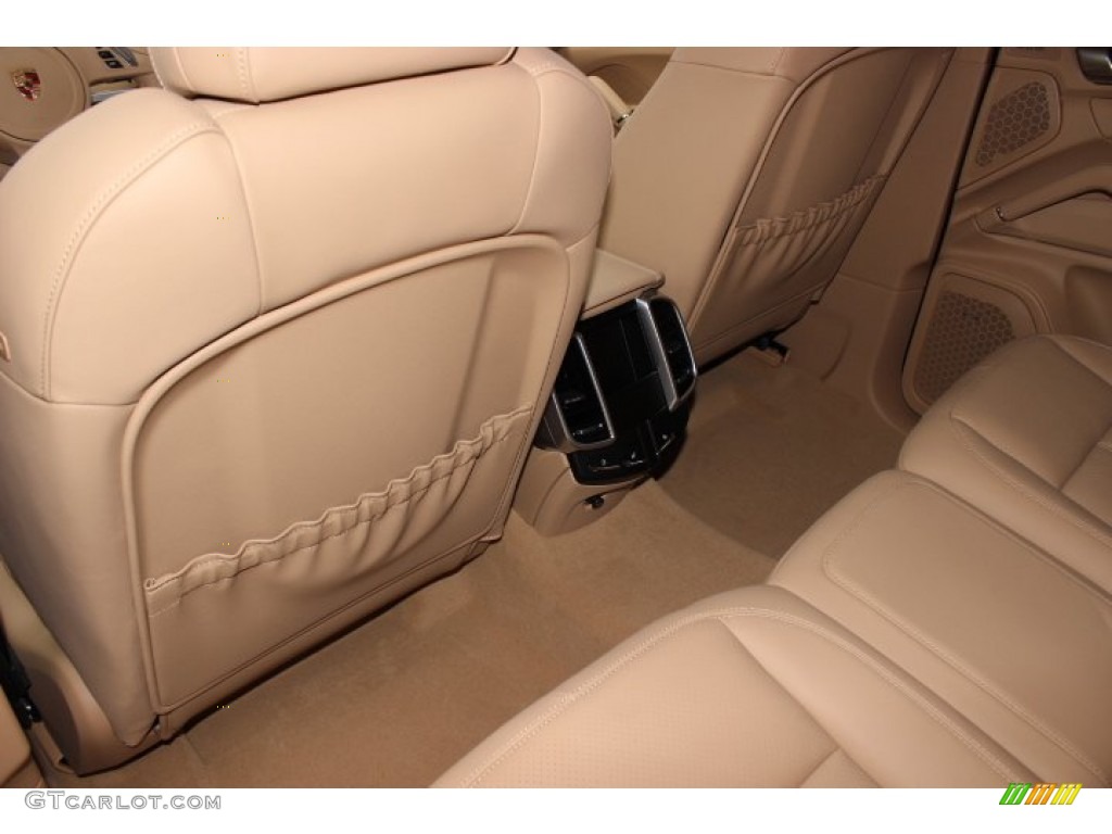 2014 Cayenne  - Umber Metallic / Luxor Beige photo #32