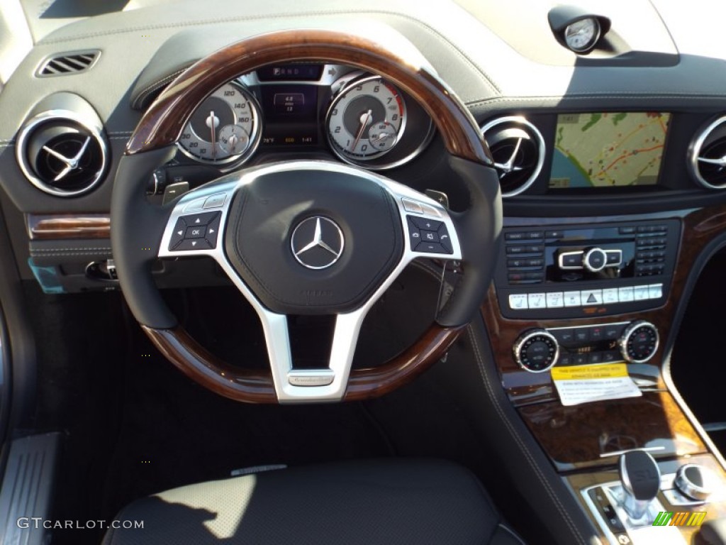 2014 Mercedes-Benz SL 550 Roadster Black Dashboard Photo #86910790