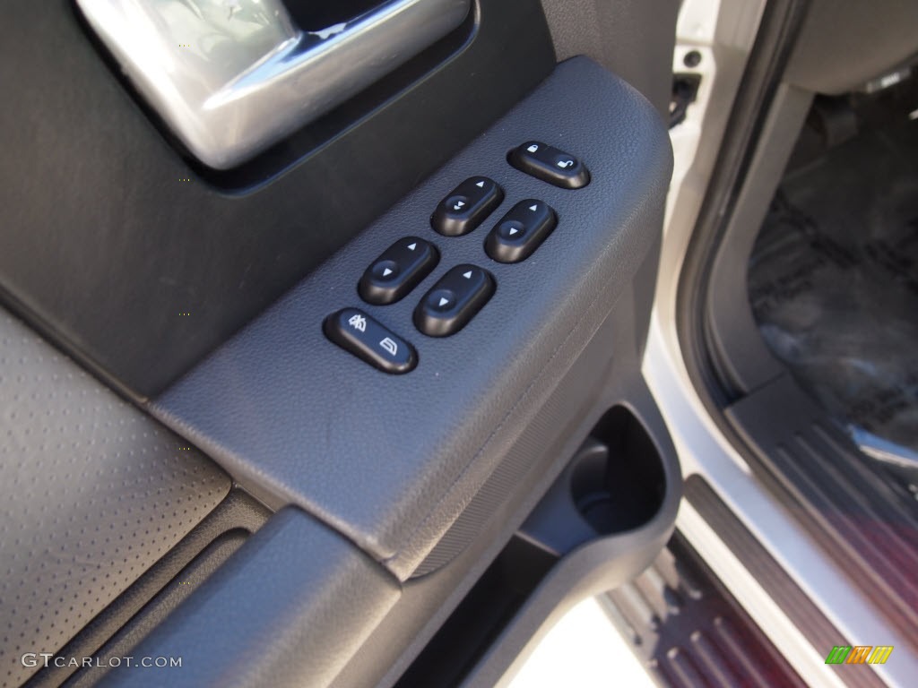 2003 Expedition XLT - Silver Birch Metallic / Flint Grey photo #17