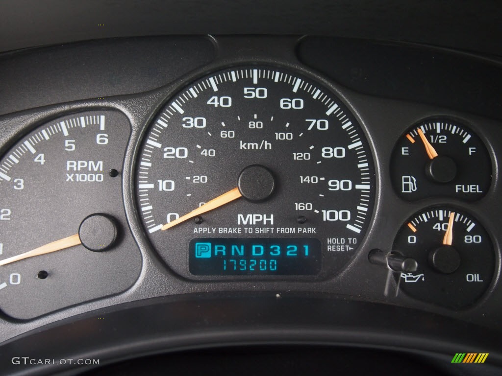 2002 Tahoe 4x4 - Light Pewter Metallic / Medium Gray/Neutral photo #25