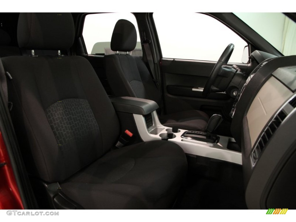 2008 Mariner V6 4WD - Vivid Red Metallic / Black photo #11