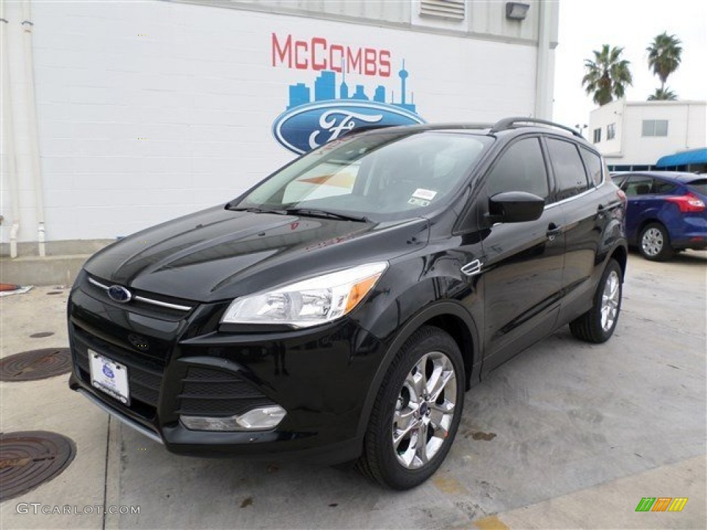 2014 Escape SE 1.6L EcoBoost - Tuxedo Black / Charcoal Black photo #1
