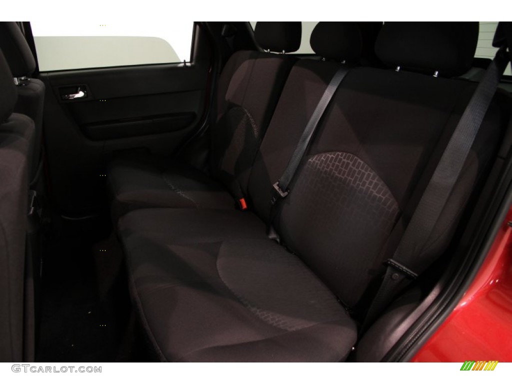 2008 Mariner V6 4WD - Vivid Red Metallic / Black photo #13