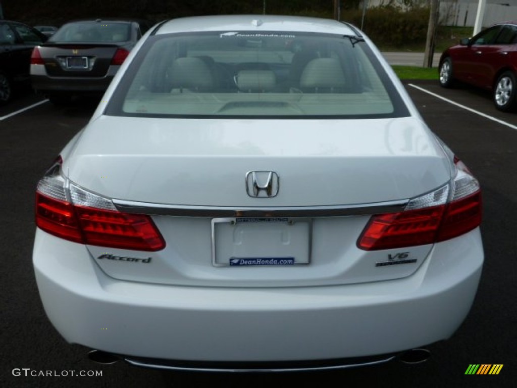 2013 Accord Touring Sedan - White Orchid Pearl / Ivory photo #4