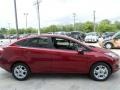 Ruby Red - Fiesta SE Sedan Photo No. 6
