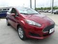 Ruby Red - Fiesta SE Sedan Photo No. 7