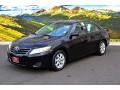 Black - Camry LE Photo No. 5