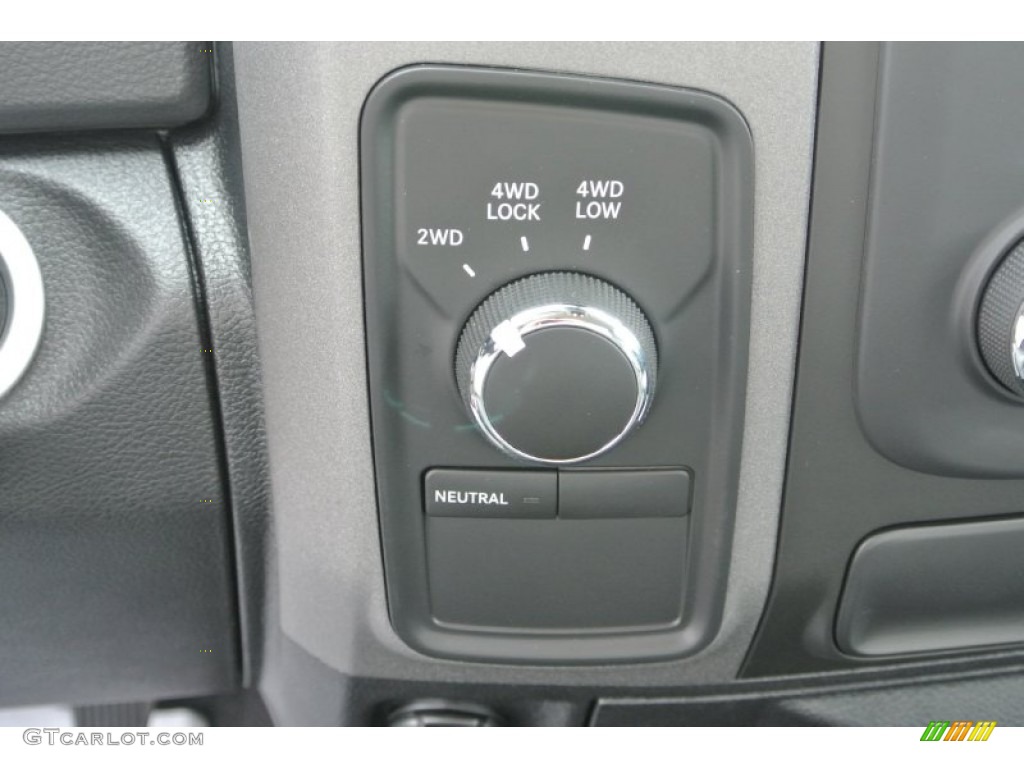 2014 Ram 1500 Express Regular Cab 4x4 Controls Photo #86922940