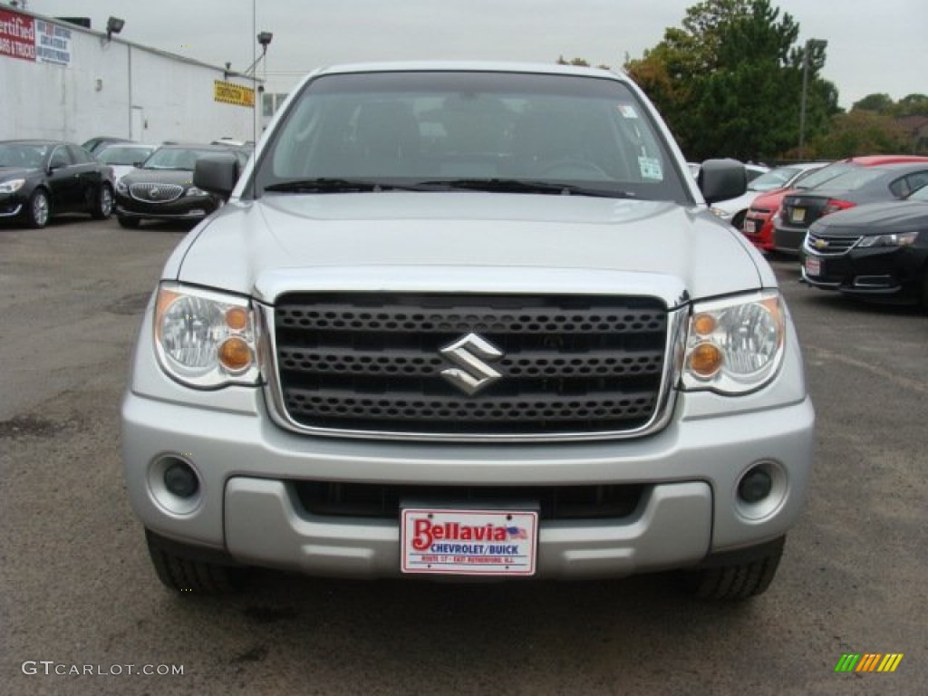 2009 Equator Crew Cab - Liquid Metal Metallic / Graphite photo #2