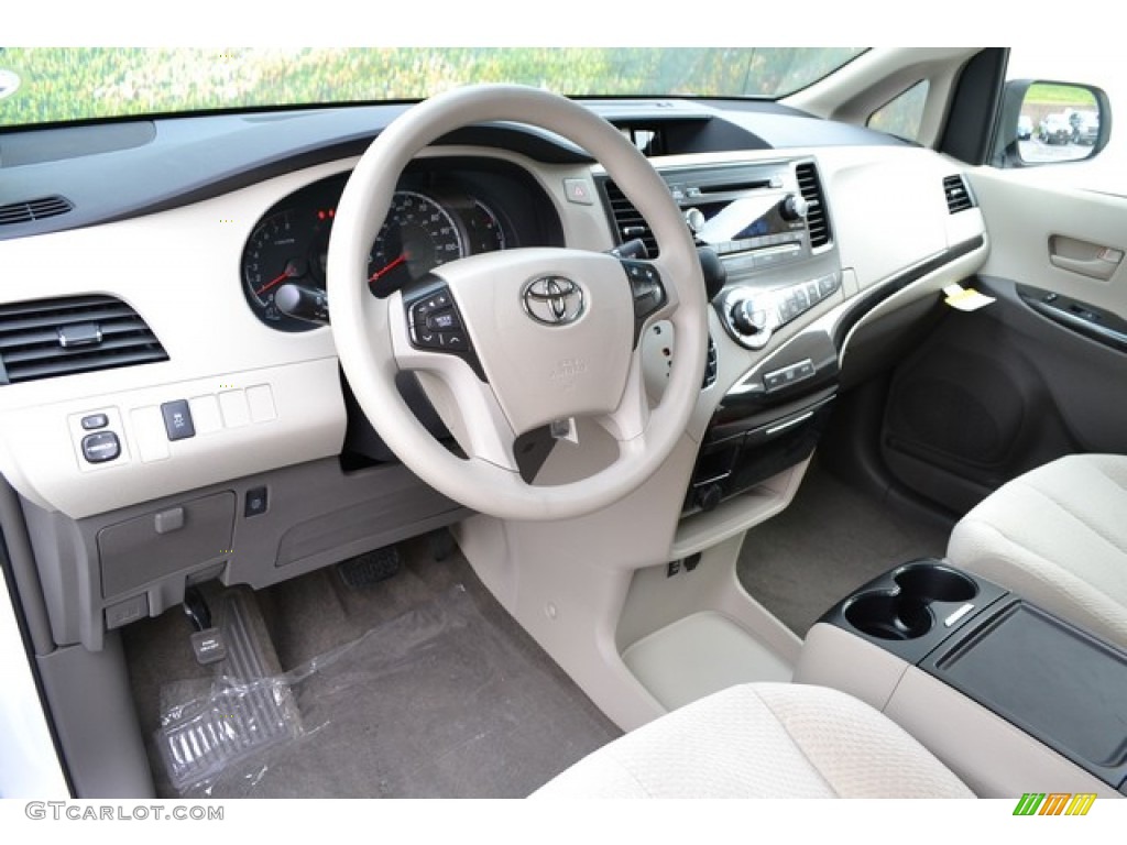 Bisque Interior 2014 Toyota Sienna LE Photo #86925292