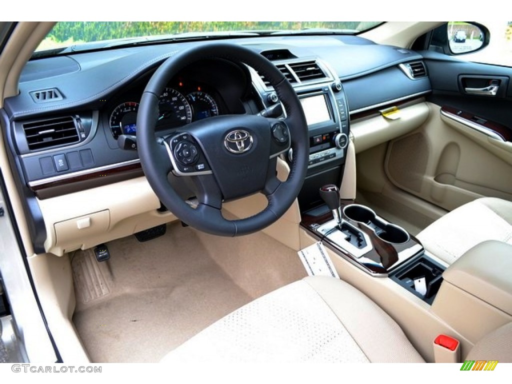 2014 Camry XLE - Champagne Mica / Ivory photo #5
