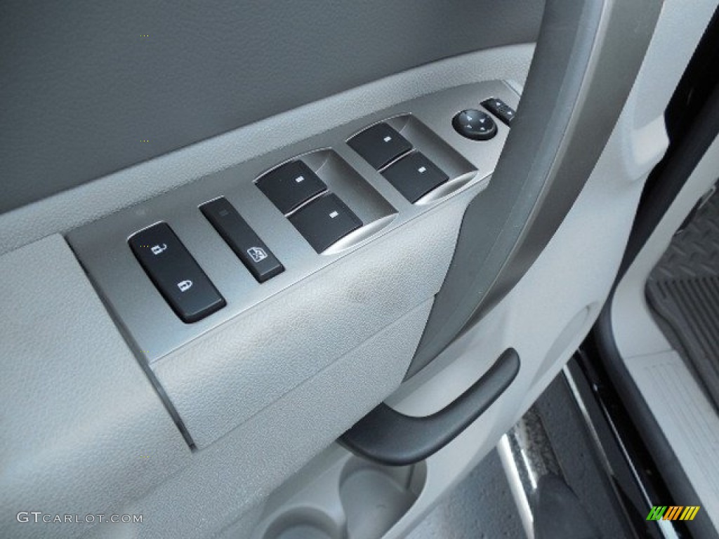 2013 Sierra 1500 SLE Extended Cab - Onyx Black / Light Titanium/Dark Titanium photo #17