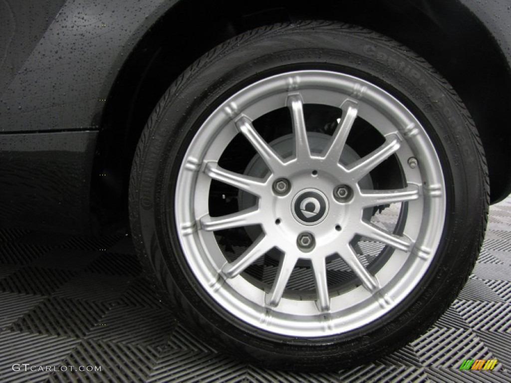 2011 Smart fortwo passion coupe Wheel Photo #86930959