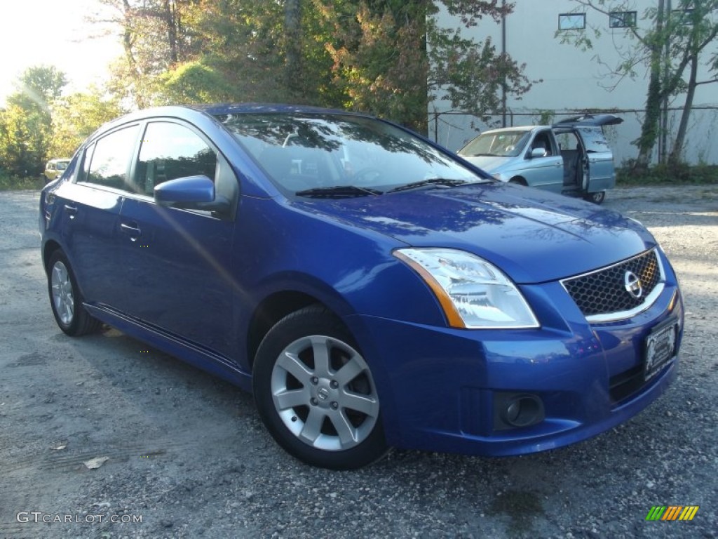 2011 Sentra 2.0 SR - Metallic Blue / Charcoal photo #2