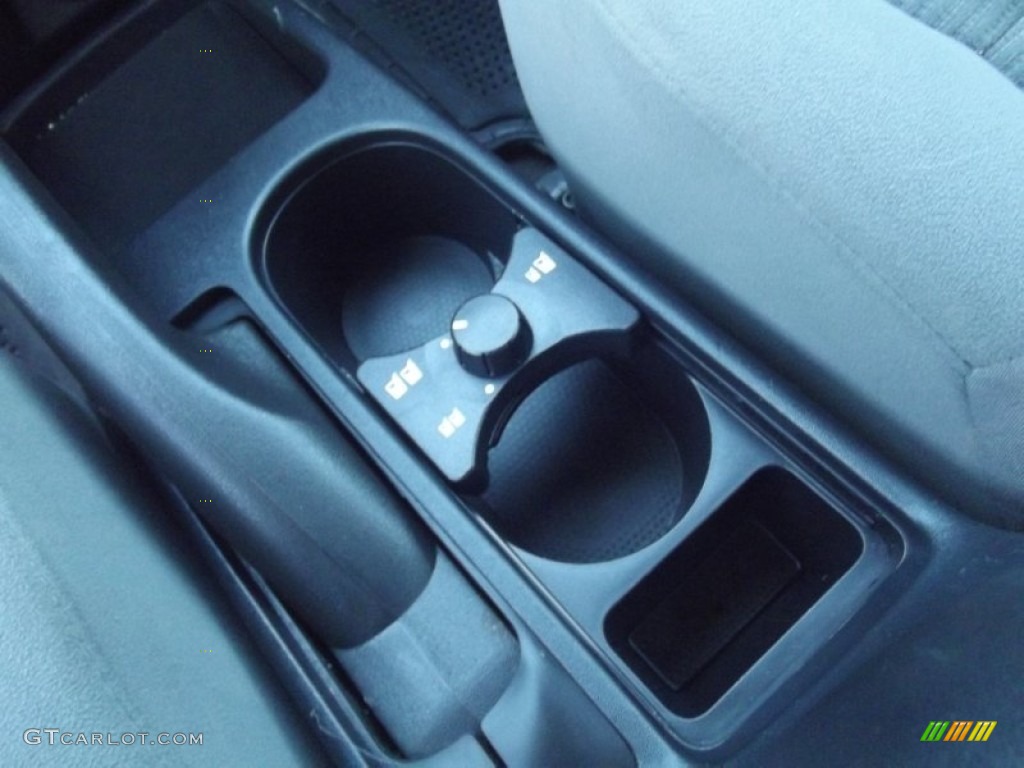 2011 Sentra 2.0 SR - Metallic Blue / Charcoal photo #27