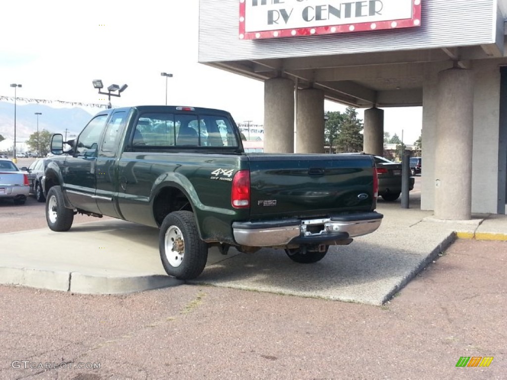 2000 F250 Super Duty XLT Extended Cab 4x4 - Woodland Green Metallic / Medium Parchment photo #9