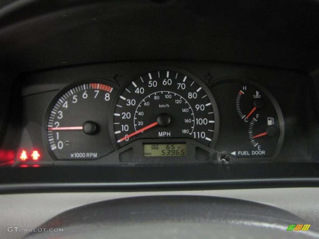 2003 Toyota Corolla CE Gauges Photo #86935945