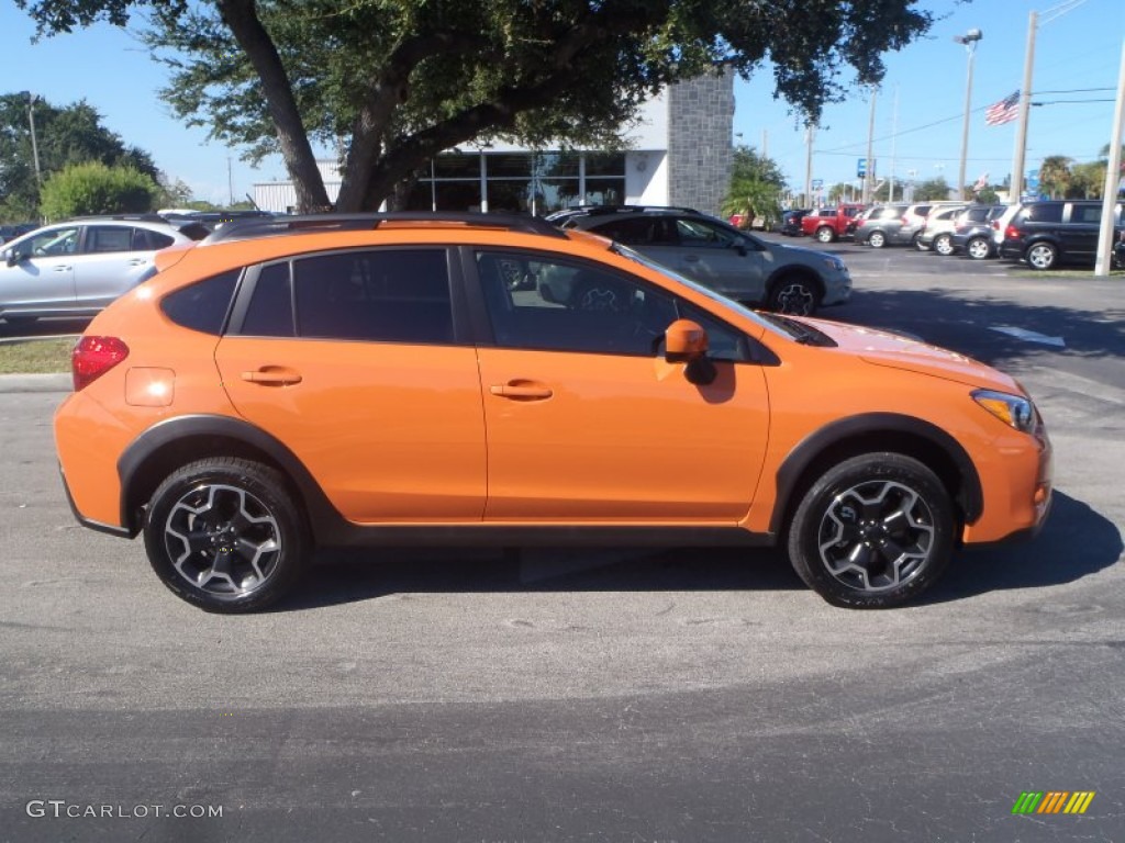 2014 XV Crosstrek 2.0i Limited - Tangerine Orange Pearl / Black photo #6