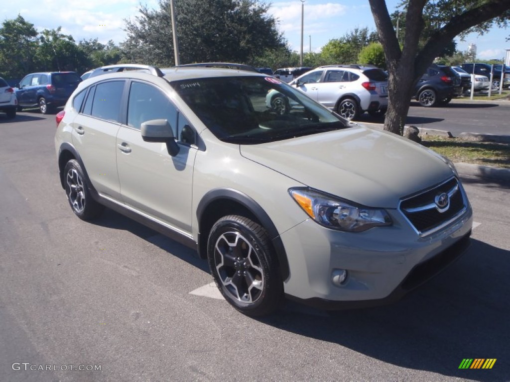 2014 XV Crosstrek 2.0i Limited - Desert Khaki / Black photo #1