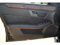 Black - E 350 Sedan Photo No. 15