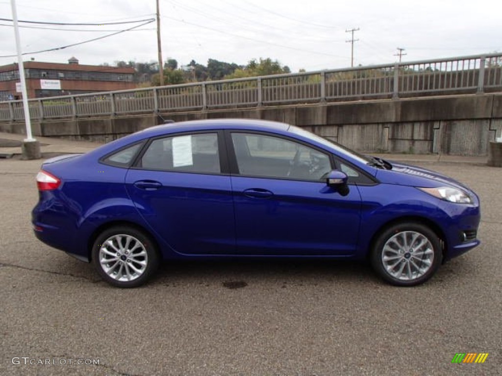 2014 Fiesta SE Sedan - Performance Blue / Charcoal Black photo #1
