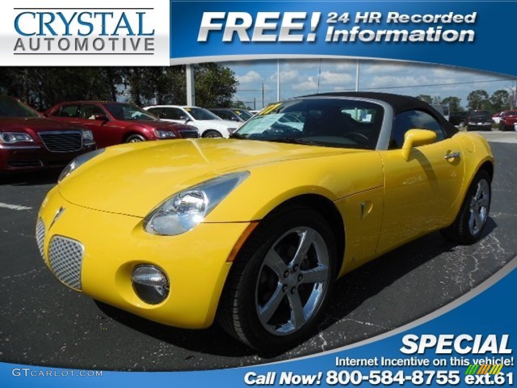 2007 Solstice Roadster - Mean Yellow / Ebony photo #1
