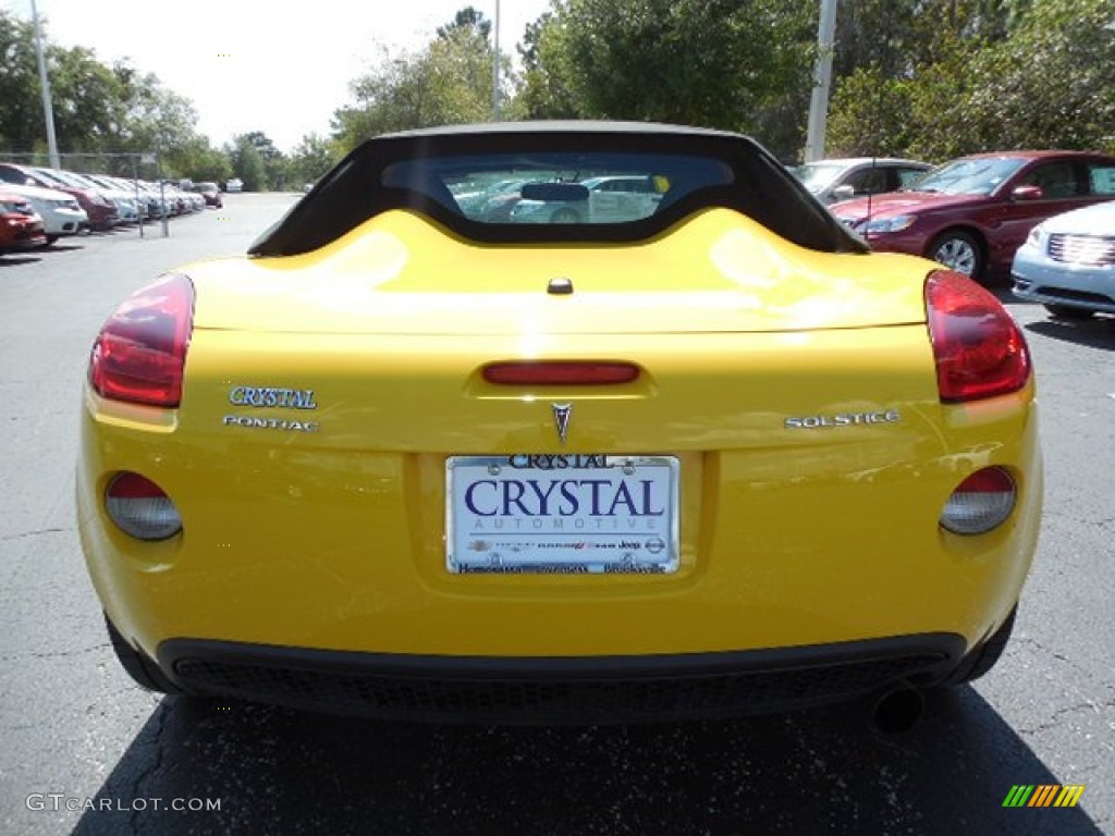 2007 Solstice Roadster - Mean Yellow / Ebony photo #6
