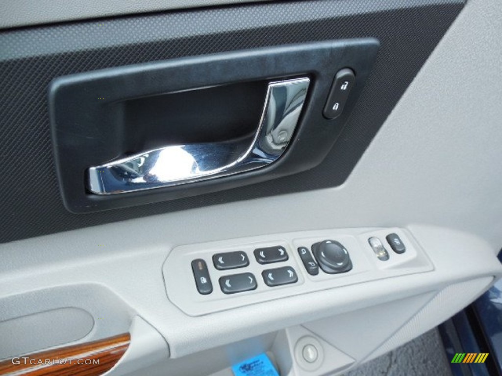 2004 CTS Sedan - Blue Chip / Light Gray/Ebony photo #17