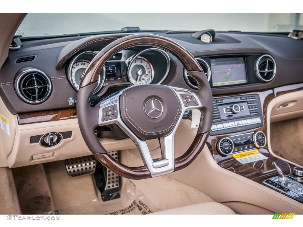 2014 Mercedes-Benz SL 550 Roadster Beige/Brown Dashboard Photo #86942125
