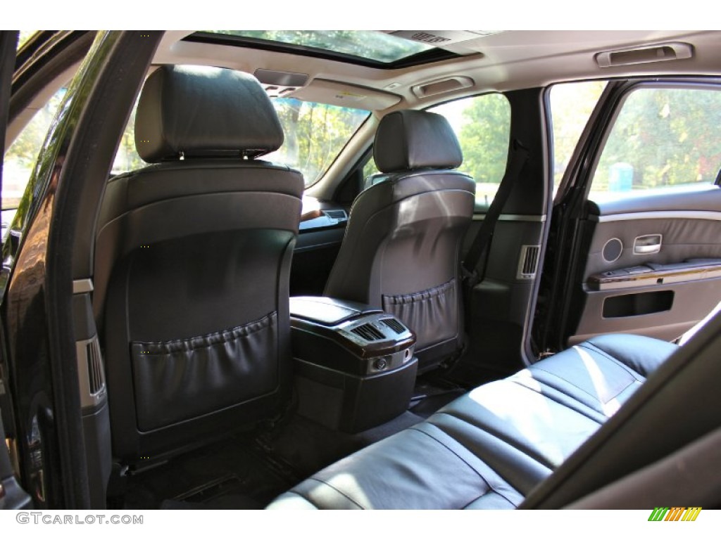 2005 7 Series 745i Sedan - Black Sapphire Metallic / Black/Black photo #38