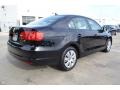 Black - Jetta SE Sedan Photo No. 2