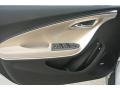 White Diamond Tricoat - Volt Hatchback Photo No. 10