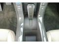 White Diamond Tricoat - Volt Hatchback Photo No. 13
