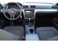 Black - Passat 2.5L S Photo No. 24