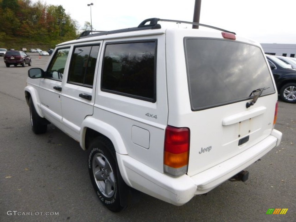 1999 Cherokee Sport 4x4 - Stone White / Camel photo #2