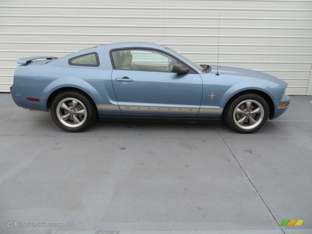 2006 Mustang V6 Premium Coupe - Windveil Blue Metallic / Light Parchment photo #3