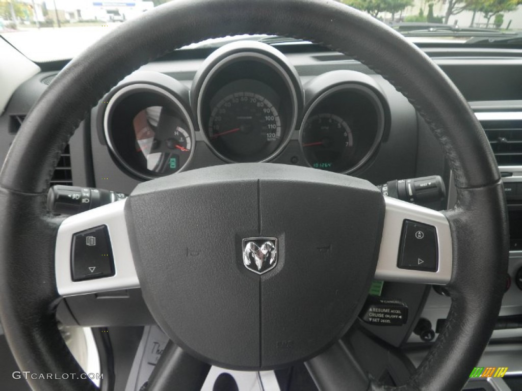 2008 Nitro R/T 4x4 - Stone White / Dark Slate Gray photo #5