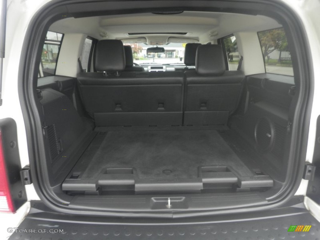 2008 Nitro R/T 4x4 - Stone White / Dark Slate Gray photo #10