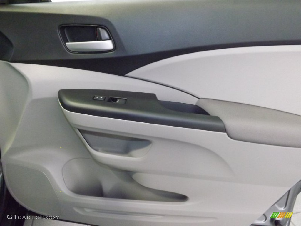 2014 CR-V LX - Polished Metal Metallic / Gray photo #30