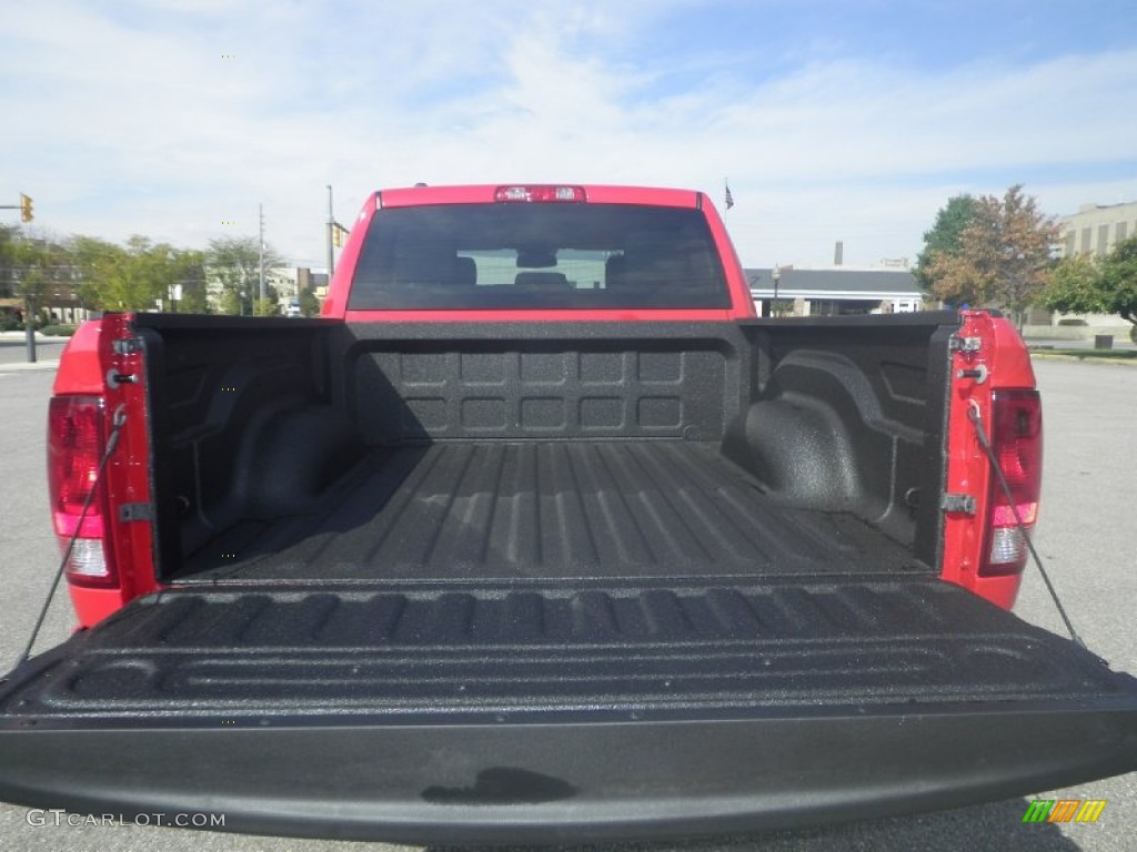 2014 1500 Express Crew Cab 4x4 - Flame Red / Black/Diesel Gray photo #7