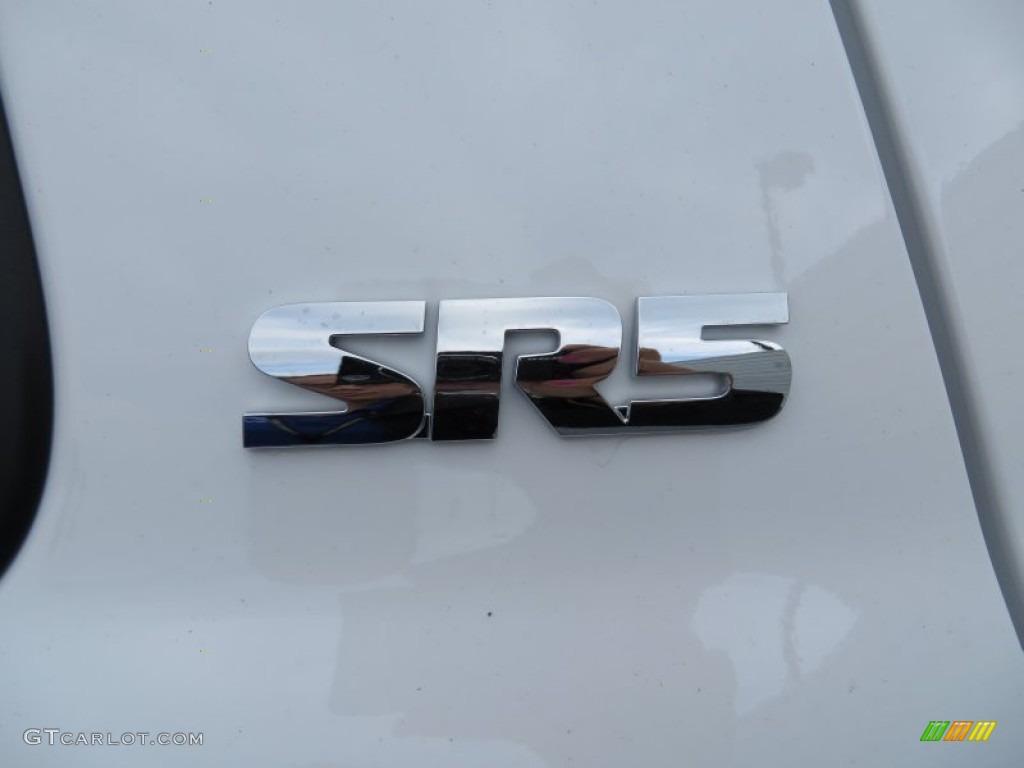 2014 Toyota Sequoia SR5 Marks and Logos Photo #86959306