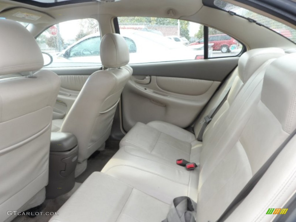2003 Oldsmobile Alero GLS Sedan Rear Seat Photos