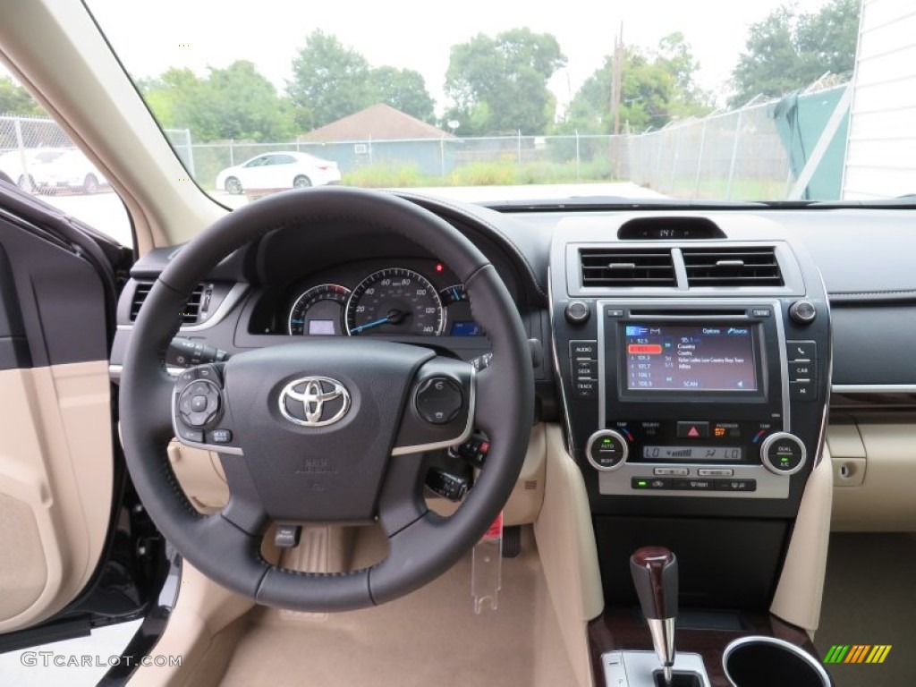 2014 Camry XLE - Attitude Black Metallic / Ivory photo #29