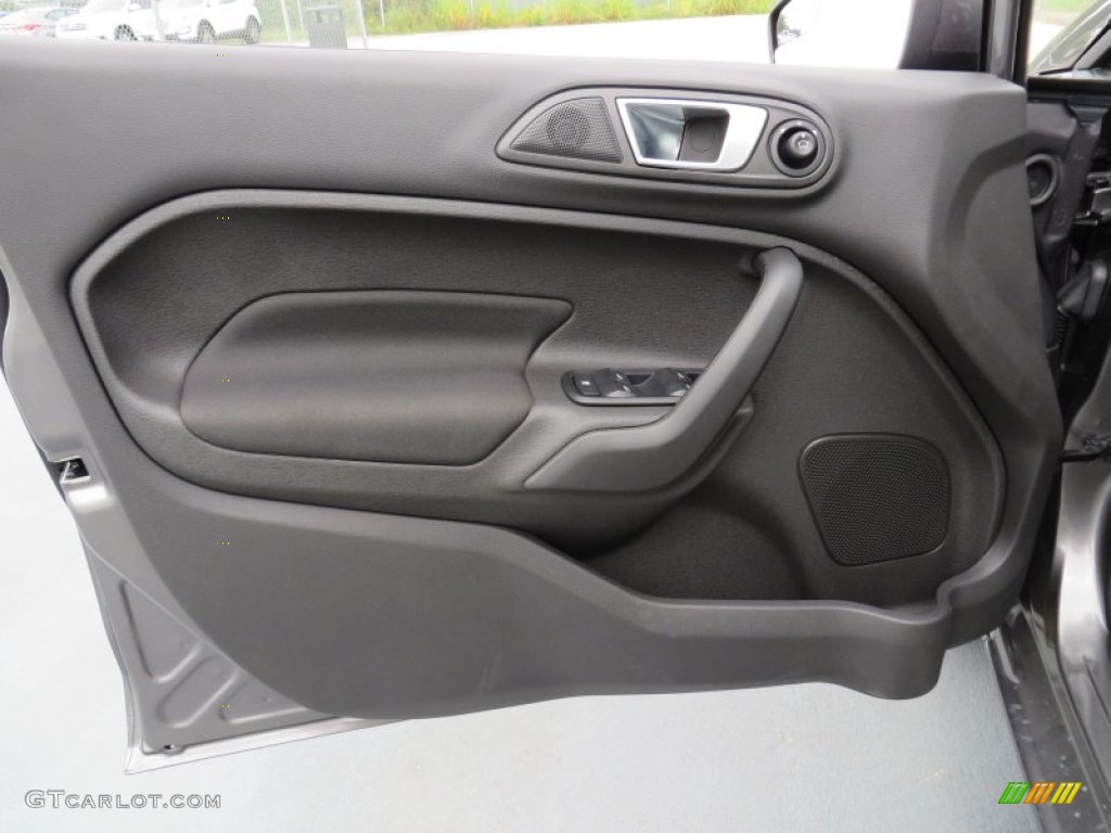 2014 Fiesta SE Hatchback - Storm Gray / Charcoal Black photo #24